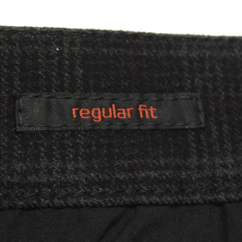 Alberto NWT Pleated Soft Check Chinos / Casual Pants Size 36 US Gray Polyester